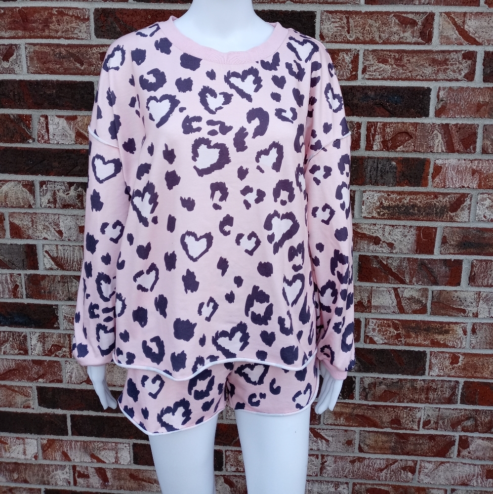 #12-Leopard PJs - Picture 2 of 6